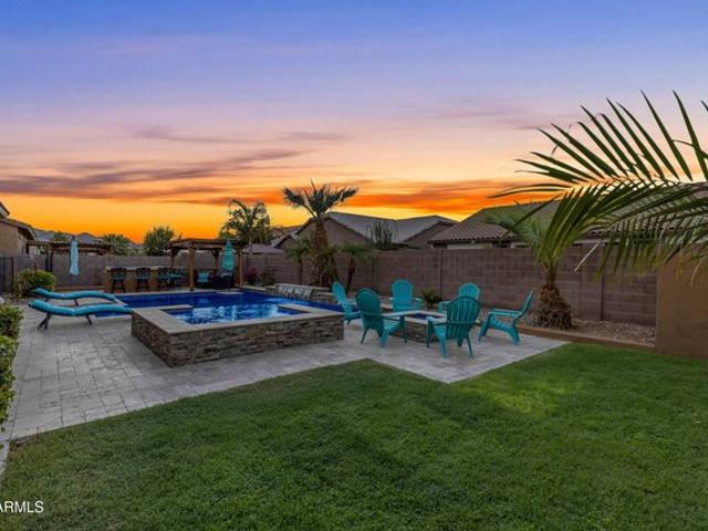 House for sale in Surprise, Arizona