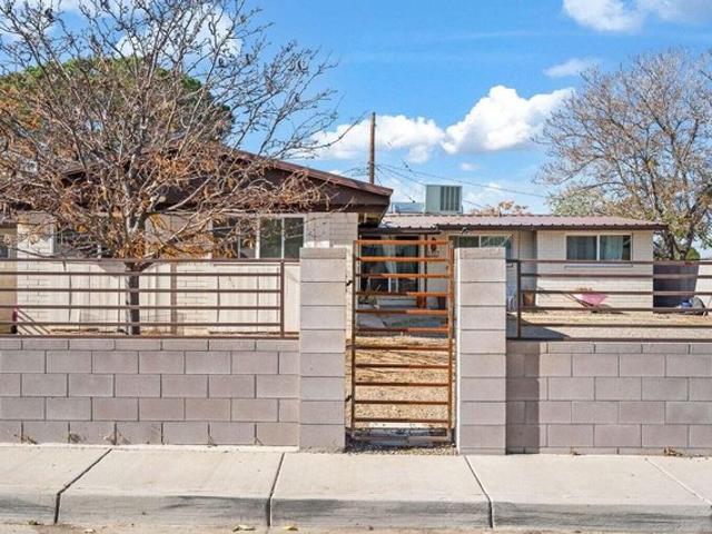 House for sale in New Mexico