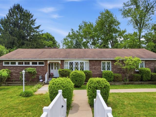 House for sale in Beaver, Pennsylvania