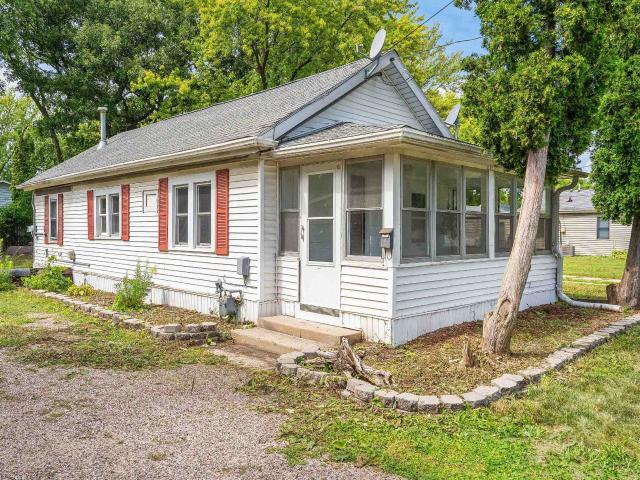 House for sale in Oshkosh, Wisconsin