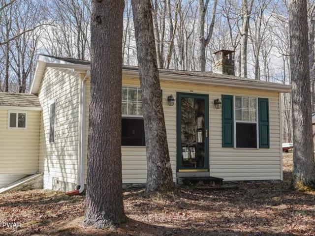 House for sale in Dingmans Ferry, Delaware Township