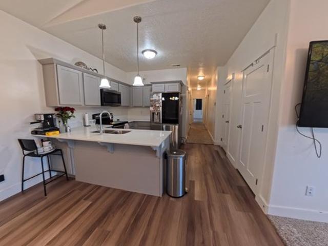 Condo for sale in Saratoga Springs, Utah