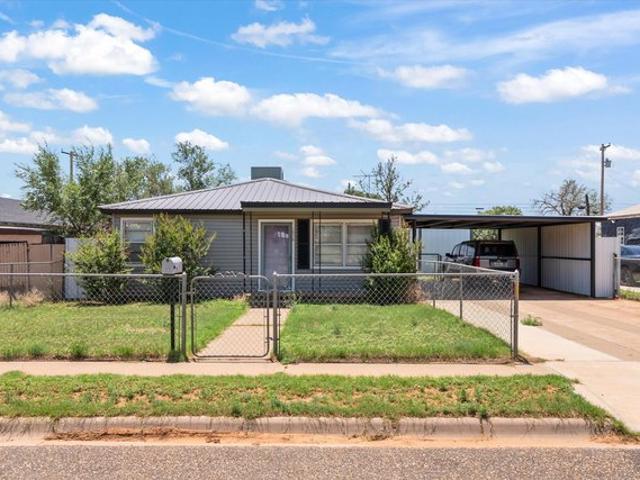 House for sale in Levelland, Texas