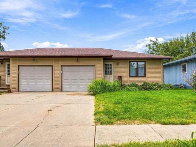 House for sale in Iowa City, Johnson County