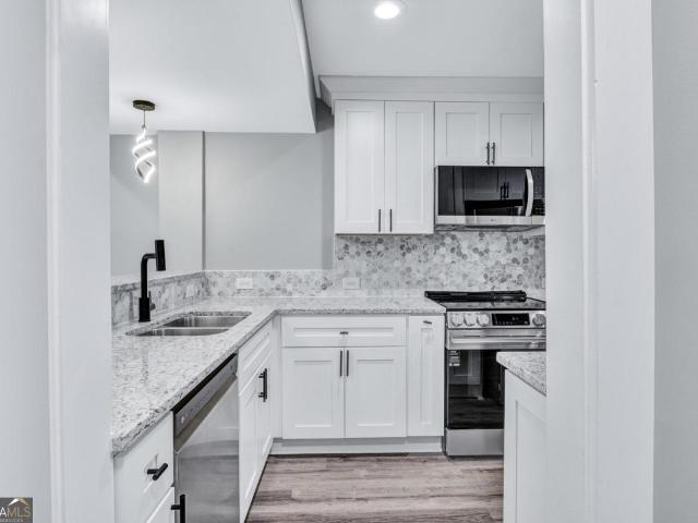 Townhouse for sale in East Point, Georgia