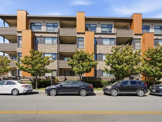 Condo for sale in San Mateo, California