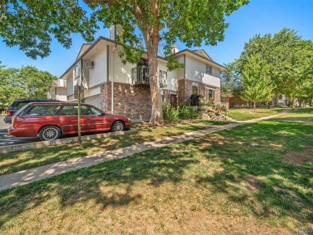 Townhouse for sale in Lakewood, Colorado