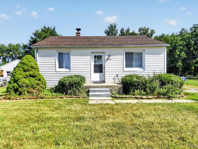 House for sale in Fraser, Michigan