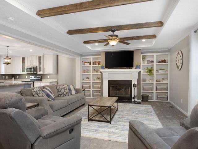 House for sale in Riceville