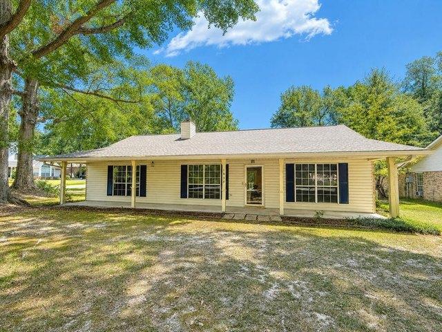 House for sale in Carriere, Mississippi