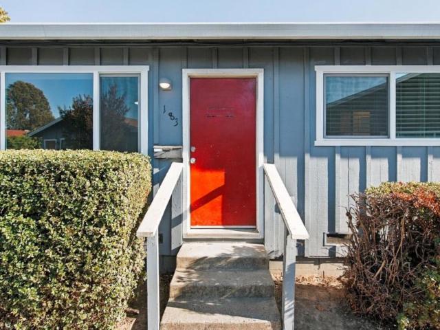 Townhouse for sale in Watsonville, Santa Cruz County
