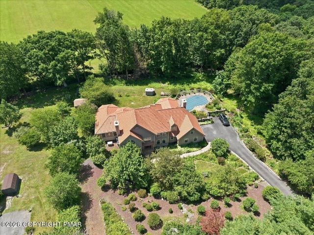 House for sale in Gilbert, Pennsylvania