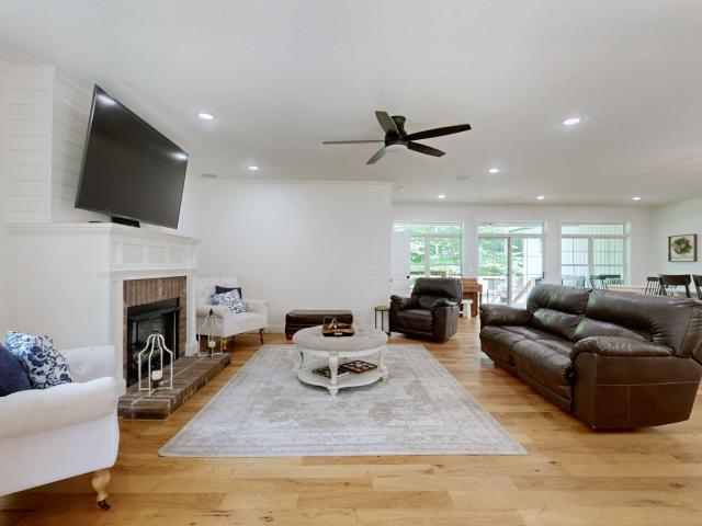 House for sale in Paris, West Tennessee
