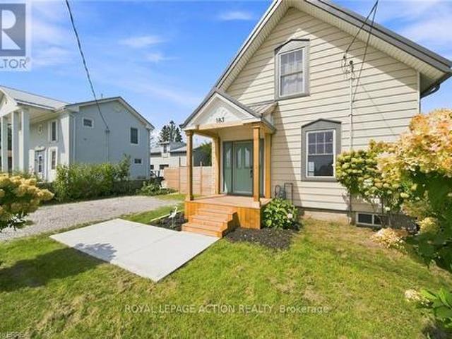 House for sale in Delhi, Ontario