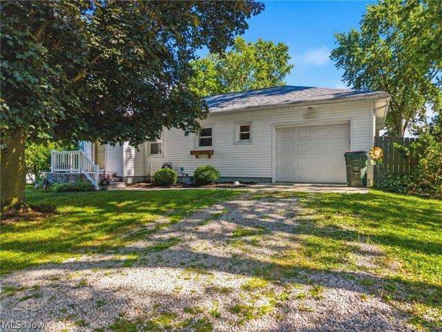 House for sale in Smithville, Ohio