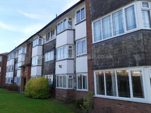 Apartment for rent in Metchley, Birmingham