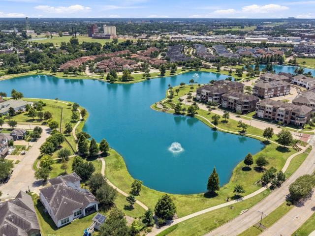 Townhouse for sale in Sugar Land, Texas