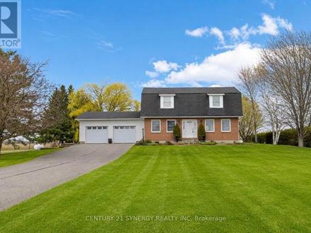 House for sale in Russell, Ontario