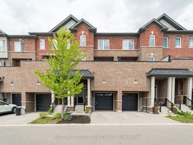 Townhouse for sale in Woburn, Ontario