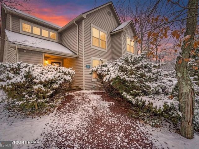 Townhouse for sale in Bartonsville, Pennsylvania