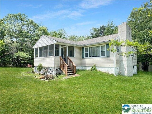 House for sale in Cresco, Pennsylvania