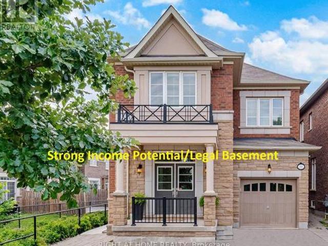 House for sale in Oakville, Ontario
