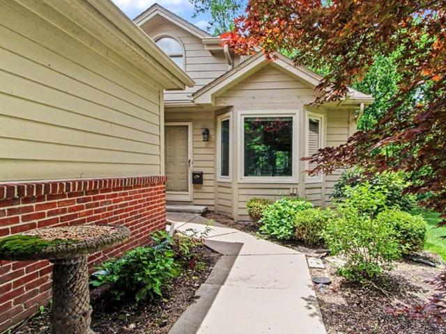 Condo for sale in Ann Arbor, Washtenaw County