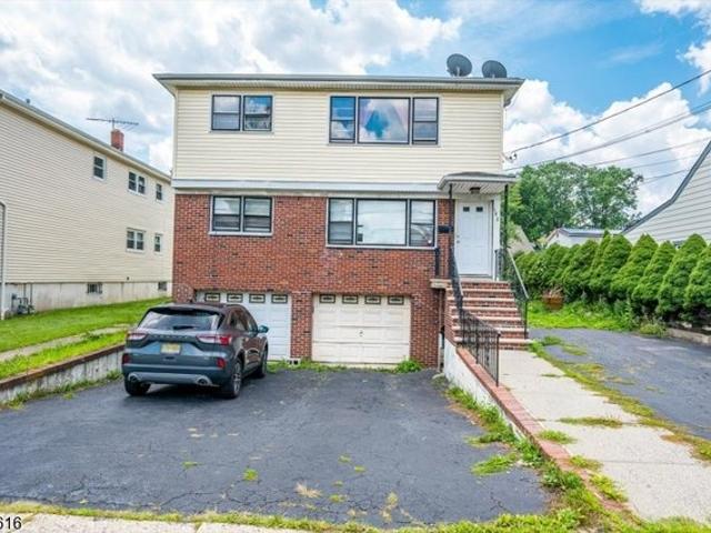 House for sale in Asbury, New Jersey
