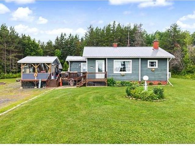 House for sale in Coal Creek, New Brunswick