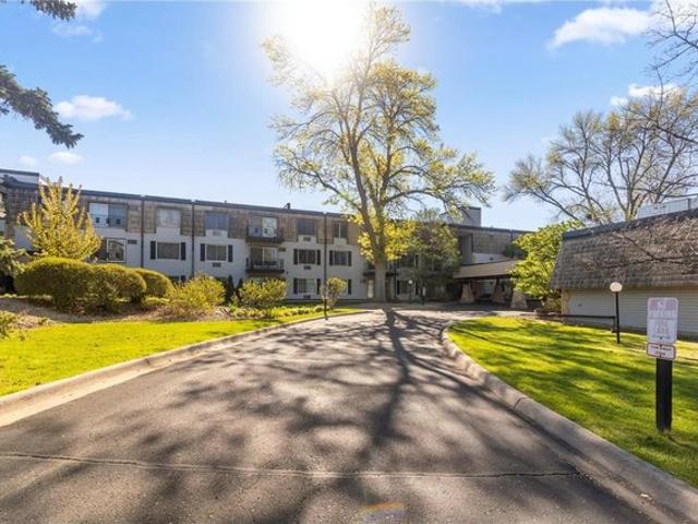 Condo for sale in Ramsey, Minnesota