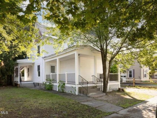 House for sale in Saratoga, New York