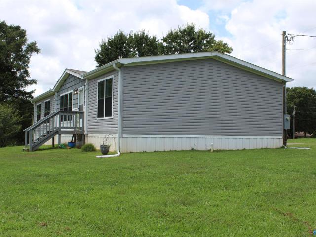 House for sale in Somerville, Alabama