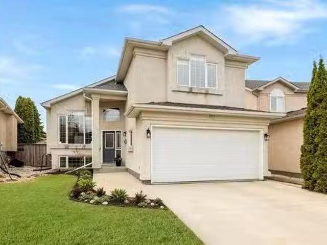 House for sale in East St. Paul, Manitoba
