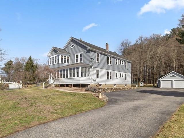House for sale in Grafton, Massachusetts