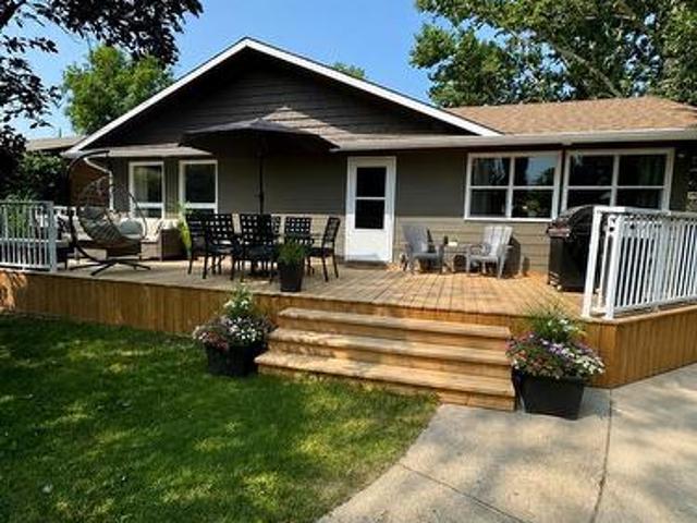House for sale in Wee Too Beach, Saskatchewan