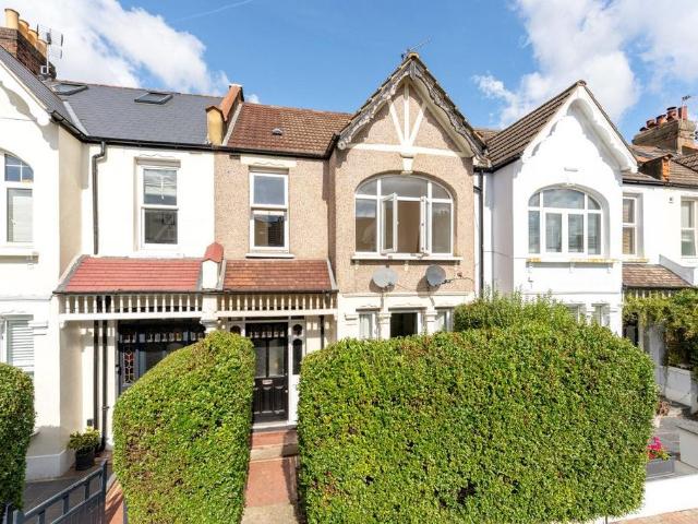 Apartment for rent in London Borough of Wandsworth, Greater London