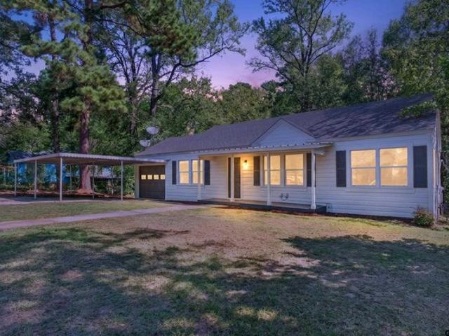 House for sale in Rusk, Cherokee County