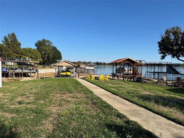 House for sale in Gun Barrel City, Henderson County