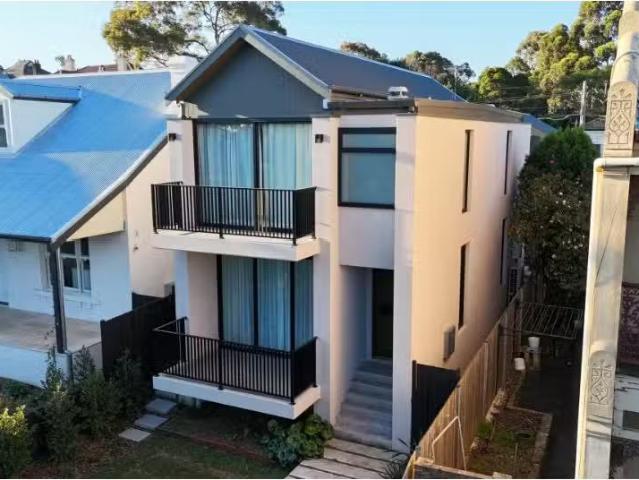 House for rent in Stanmore