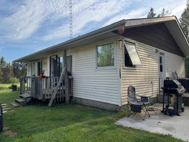 House for sale in Thunder Bay, Ontario