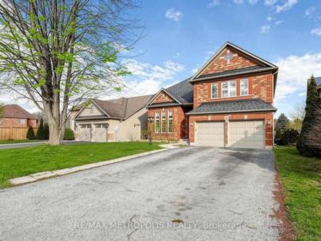 House for sale in Ancaster, Ontario
