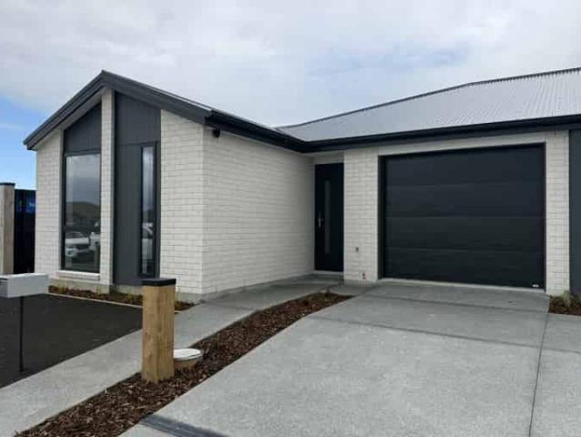 House for rent in Rolleston, Canterbury
