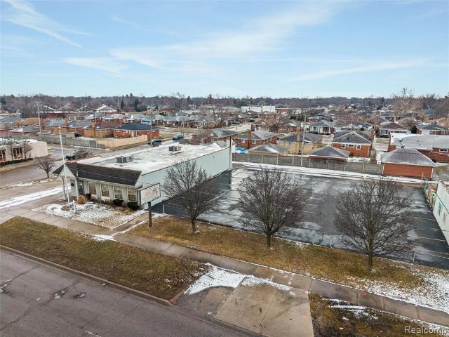 Commercial for sale in Eastpointe, Michigan