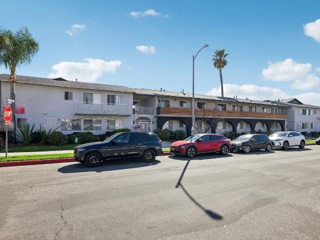 Apartment for rent in Northridge West Neighborhood Council District, Canoga Park