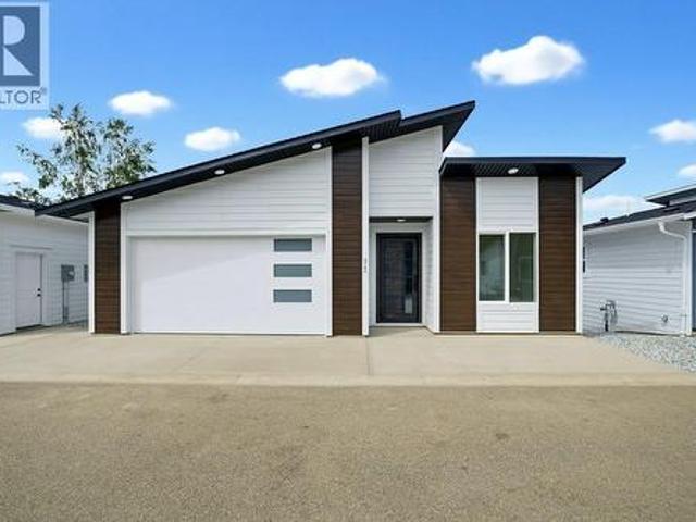 House for sale in Salmon Arm, British Columbia