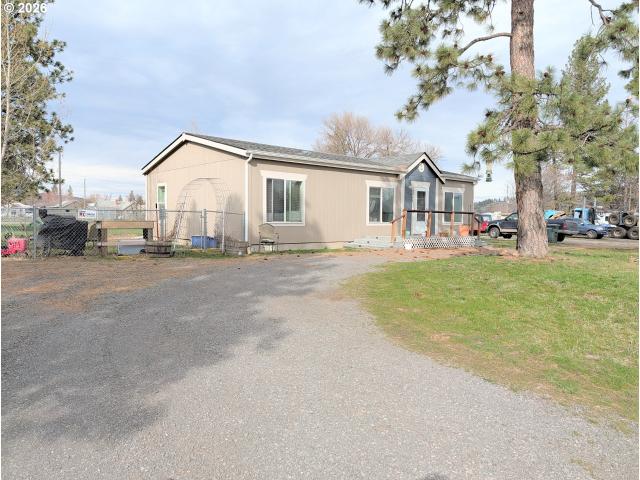 House for sale in Oregonia
