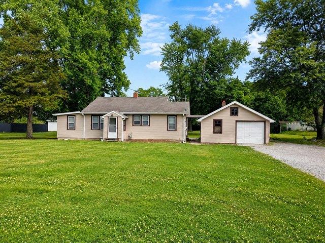 House for sale in Knox, Indiana