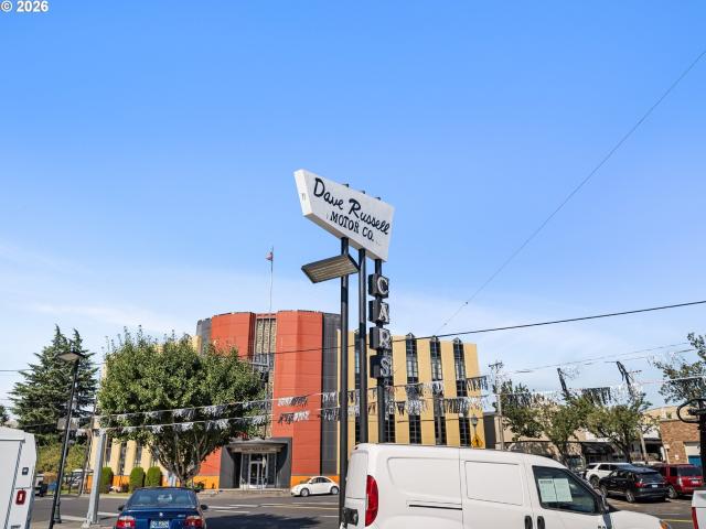 Commercial for sale in Kerns, Portland