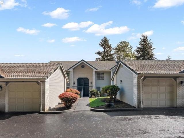 Condo for sale in Oregonia