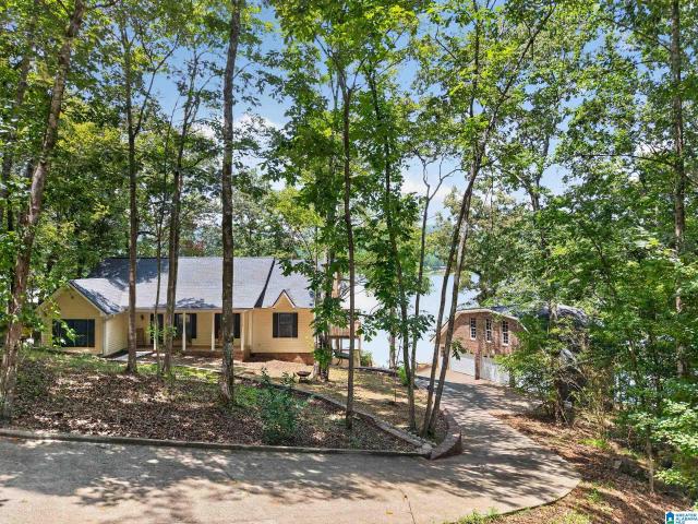 House for sale in Ashville, St. Clair County